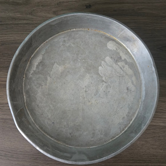 Mirro Other - Mirro vintage 9 Inch Round Aluminum Cake Pan Baking Kitchenware